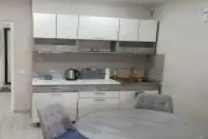 Nedaleko Ot Vokzala Flat, Elista