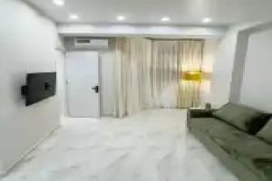 Dvukhkomnatnaya Flat, Batumi