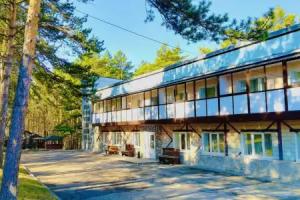 Zhuravel Country club, Zhuravleva