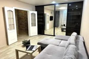 Na Ulitse Mashinostroiteley 55 Flat, Yurga