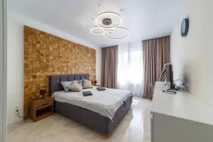 V ZHK Luchi Solntsevo Apartments, Peredelkino