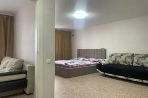 Na Ulitse Kavkazskaya, 22 Flat, Saratov