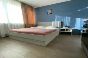 Studiya Na Oktyabryskom Bulvare 26 Flat, Korolyov