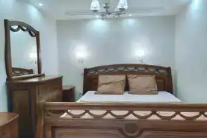 Zhemchuzhina u Morya Flat, Tuapse
