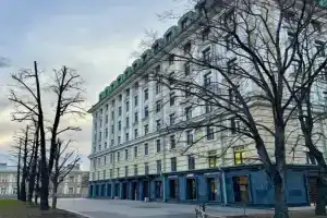 Na Marata Apartments