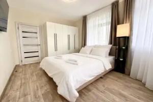 U TTs Topol Ivanovo Flat, Ivanovo