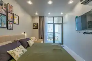 LS-In The Moment s Vidom na More s 11 Etazha Apartments, Alushta