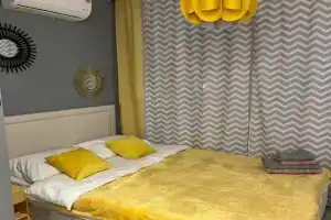 Nebolshaya studiya nedaleko ot Skolkovo Apartments, Moscow