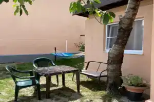 Dom u morya v myskhako, parkovka, mangal , gamak, stol i stulyya Private home, Novorossijsk