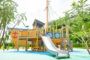 Feniks Apartments, Adler