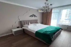 S dizajnerskim remontom v Inozemtsevo Apartments, Inozemtsevo