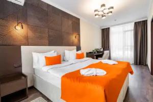 Greys Assara Hotel, Estosadok