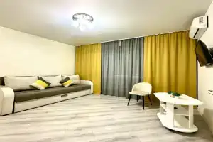 Megapolis 2 Vozle Megi v 7km ot Centra Goroda Flat, Kazan