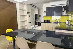 U Morya Senyavina 5/1 Apartments, Sevastopol