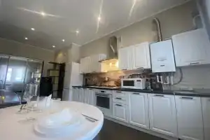 Venetsiya Flat, Rostov-na-Donu