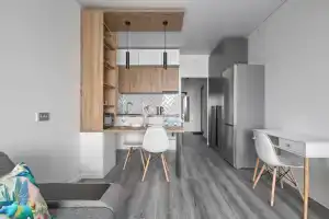 Myhomeyourhome Na Dalnevostochnom Prospekt 19 K1 Apartments