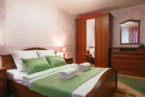 Pyat' Zvezd Nord Apartments, Novy Urengoy