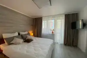 V ZhK Novopatrushevo ARENDATMN24 Flat, Tyumen