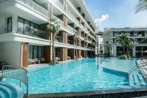 New Boutique Studio Near the Sea Apartments, Layan Beach