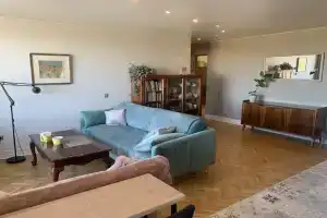 kvartira s vidom v centre Petergofa Apartments, Petergof