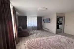 Uyutnaya Nedaleko Ot Naberezhnoy Flat, Troitsk