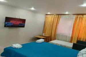 Na Ulitse Molodyozhnaya 9A Flat, Novy Urengoy