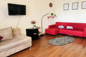 Stilnaya Studiya Na 40-Letiya Pobedy Apartments, Chelyabinsk