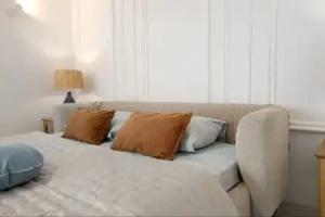 U Mirozhskogo Monastyrya Apartments, Pskov