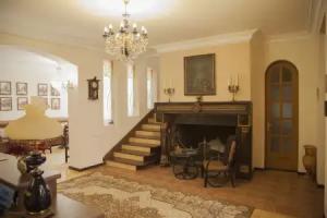 Hin Yerevantsi Hotel, Yerevan