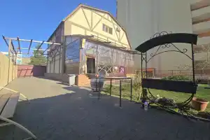 V Tsentre U Metro Private House, Samara