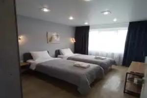 Na Ulitse Mira 17 Flat, Kirovsk