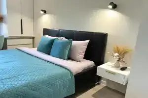 Flat ot Prokvartira v Kazani Vozle Rkb, Drkb, Voyennogo Gospitalya Bratyev Battalovykh 20a, Kazan