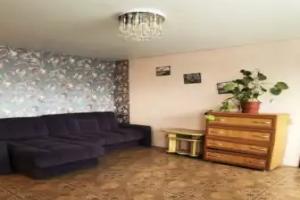 Dvukhkomnatnaya V Samom Tsentre Goroda Flat, Miass