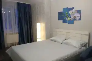 Na Sverdlova 5 Apartments, Oktyabrsky