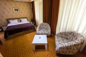 Amazon Hotel, Baku