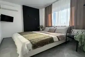 Dvukhkomnatnaya v Stile Vostochnoy Bezmyatezhnosti Flat, Izhevsk