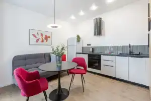 Rentplaza premium ryadom s parkom Gagarina Apartments, Samara