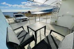 U Morya Flat, Yalta