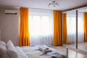 Na 4 chelovek v Parkovom Flat, Chelyabinsk