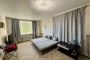 Na Volzhskom Prospekte 15A Flat, Samara