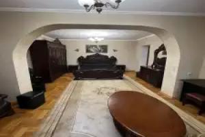 Lyuks Flat, Ochamchire