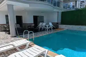 Begonvil Villa, Kusadasi