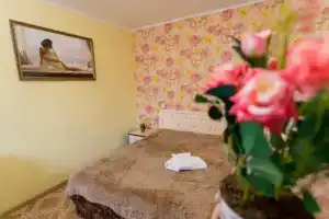 Naprotiv Tiu Na 50 Let Oktyabrya 39 Flat, Tyumen