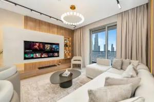 Burj Khalifa New Year Fire Works| Dubai Mall |5* Share Save Apartments, Dubai