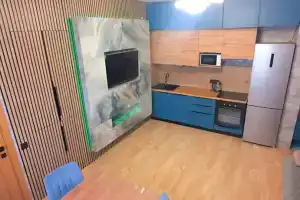 Uyutnaya s Vidom na Les Flat, Adler