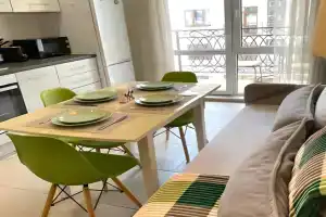 Ou Elle Apartments, Gelendzik