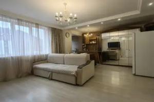Zhemchuzhina u Morya Flat, Tuapse