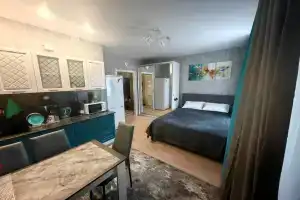 S kondicionerom Flat