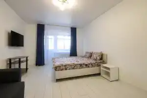 Prostornaya Dvuhkomnatnaya v Pyati Minutah ot Metro Flat, Kazan