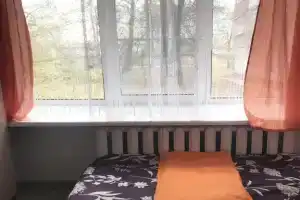 Studii U Biblioteki 3 Flat, Zelenograd